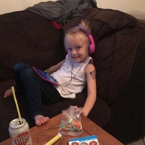 Meet your Posher, Derek